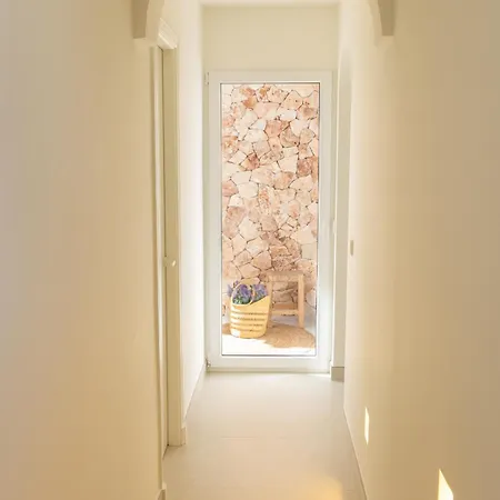 Gabriel By Escapehome Willa